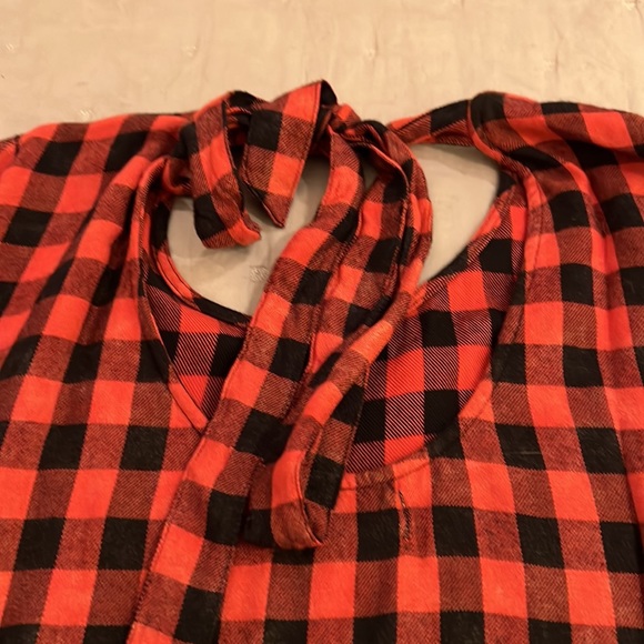 HP🎉Anthropologie Cloth and Stone cutest mini. SOFT with trumpet sleeve. Size S - Picture 9 of 11